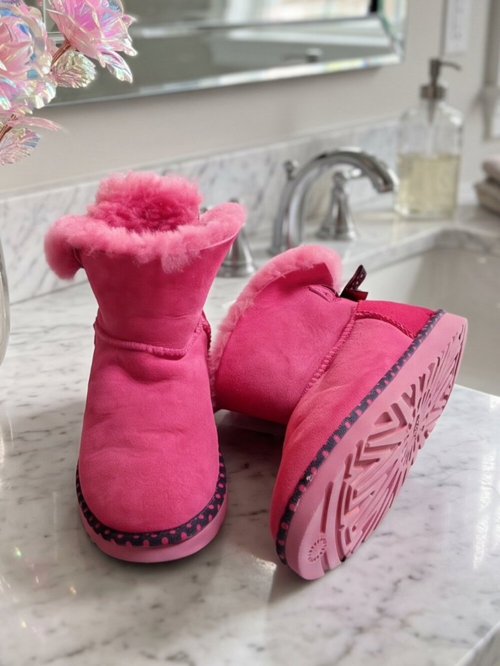 UGG Australia Mini Bailey Bow ’78 Pink Red Polka Dot Boots Size 6 Repaired
